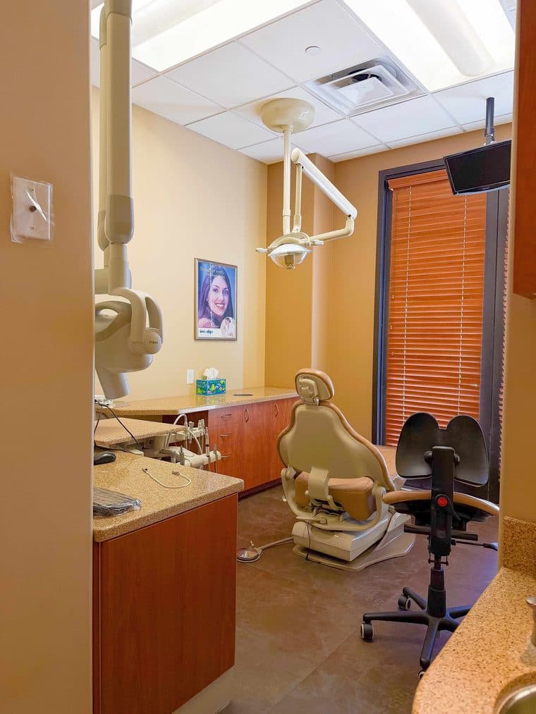 A treatment room at Promenade Dental in Chandler, AZ